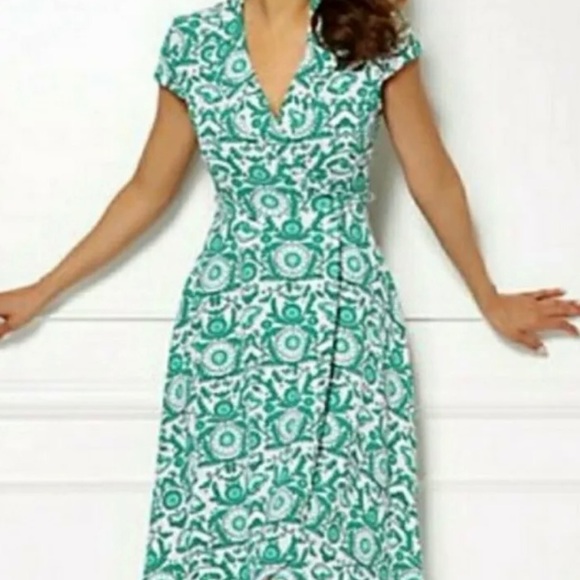 eva mendes for New York & Company Dresses & Skirts - Eva Mendes for New York & Company Wrap Dress Sz 4